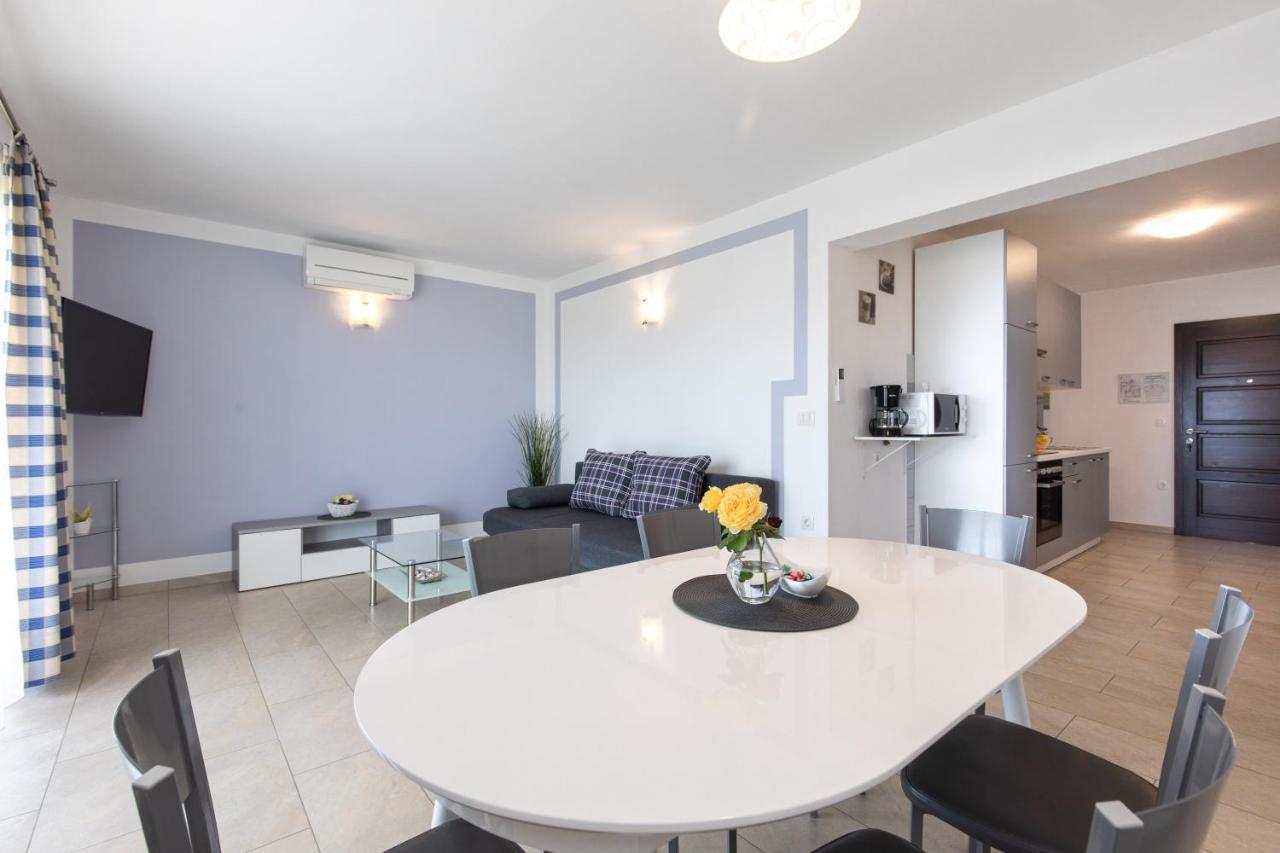 Apartments Otia Seaview ポラト エクステリア 写真