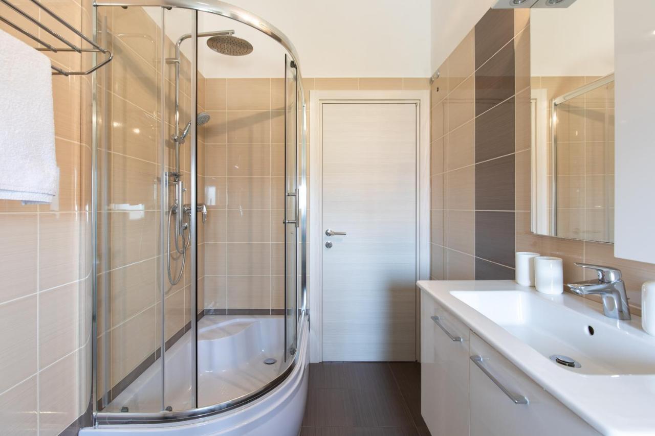 Apartments Otia Seaview ポラト エクステリア 写真