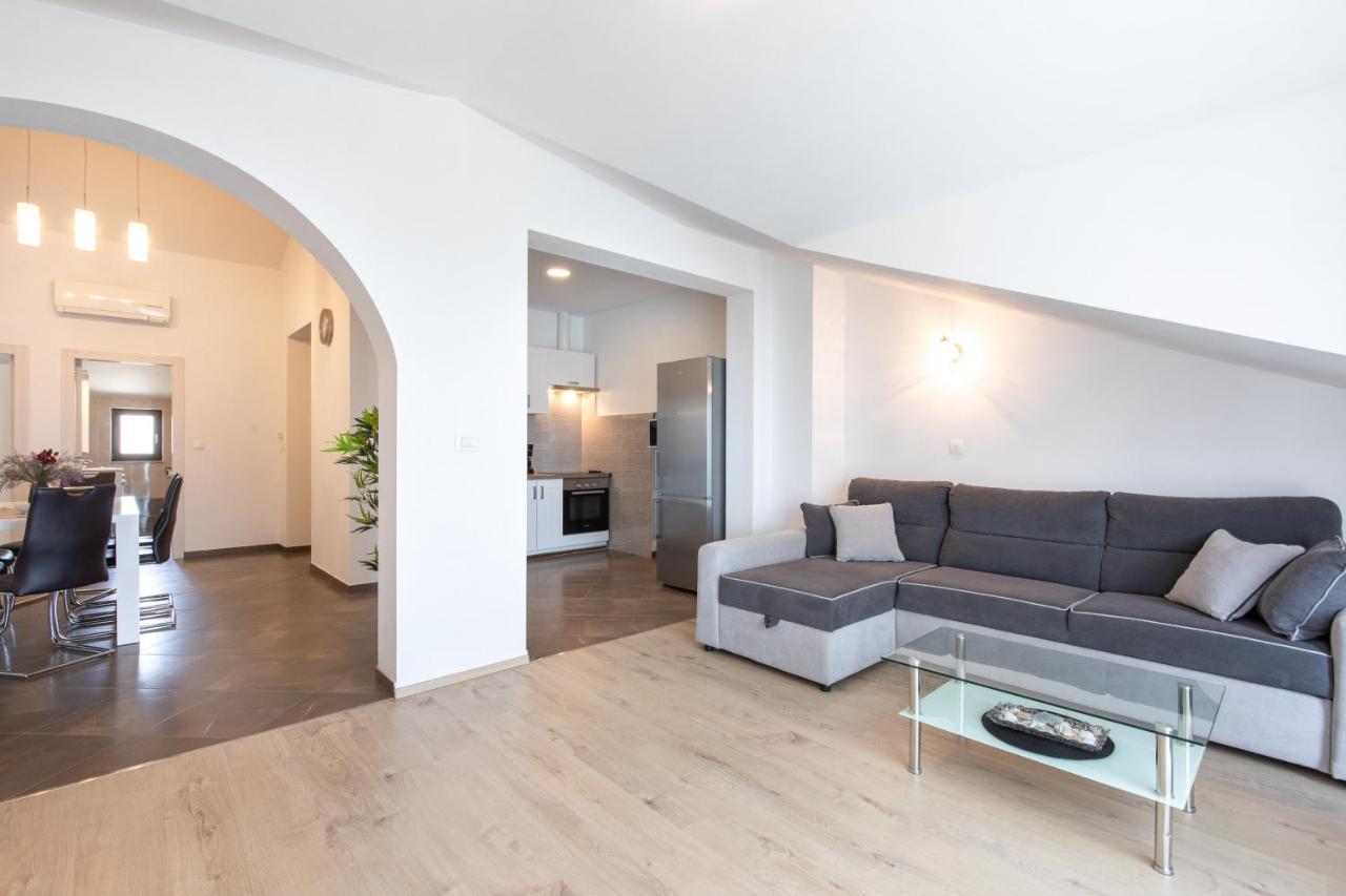 Apartments Otia Seaview ポラト エクステリア 写真