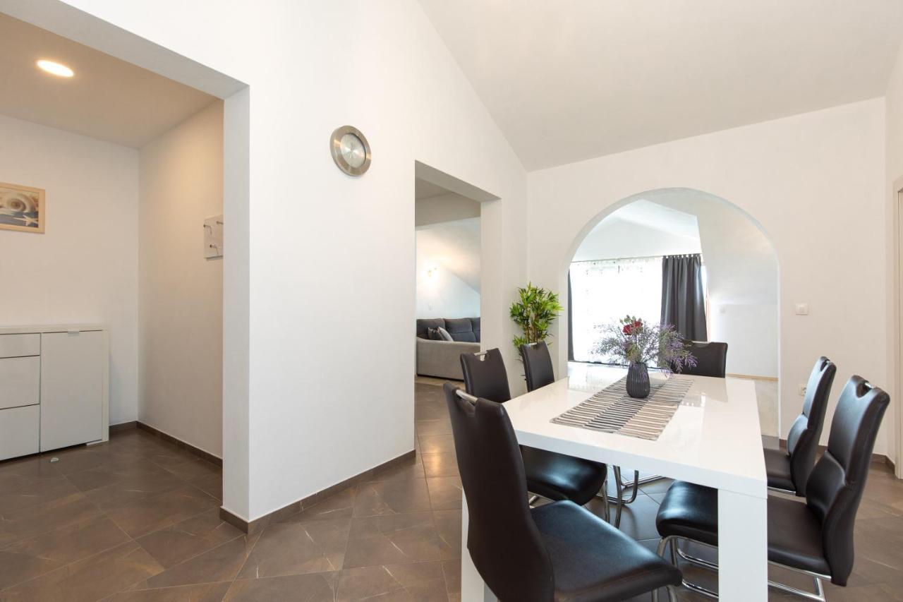Apartments Otia Seaview ポラト エクステリア 写真